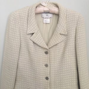 Authentic CHANEL Beige Ivory Jacket 40 / 10